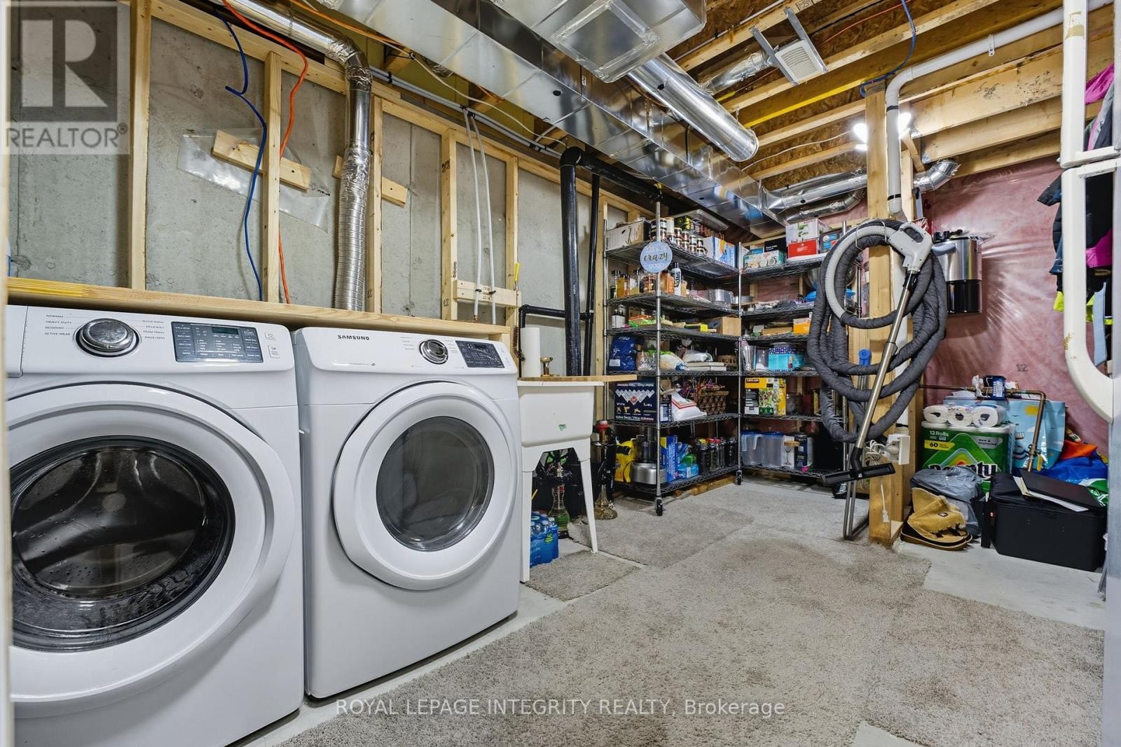 












347 WILLOW ASTER CIRCLE

,
Ottawa,




Ontario
K4A1C6

