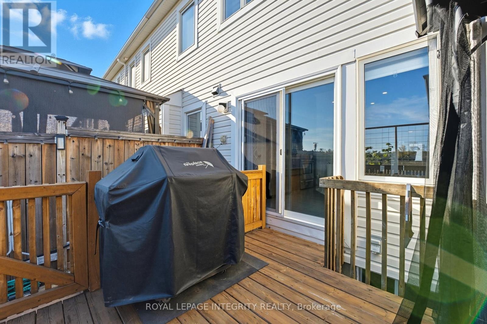 












347 WILLOW ASTER CIRCLE

,
Ottawa,




Ontario
K4A1C6

