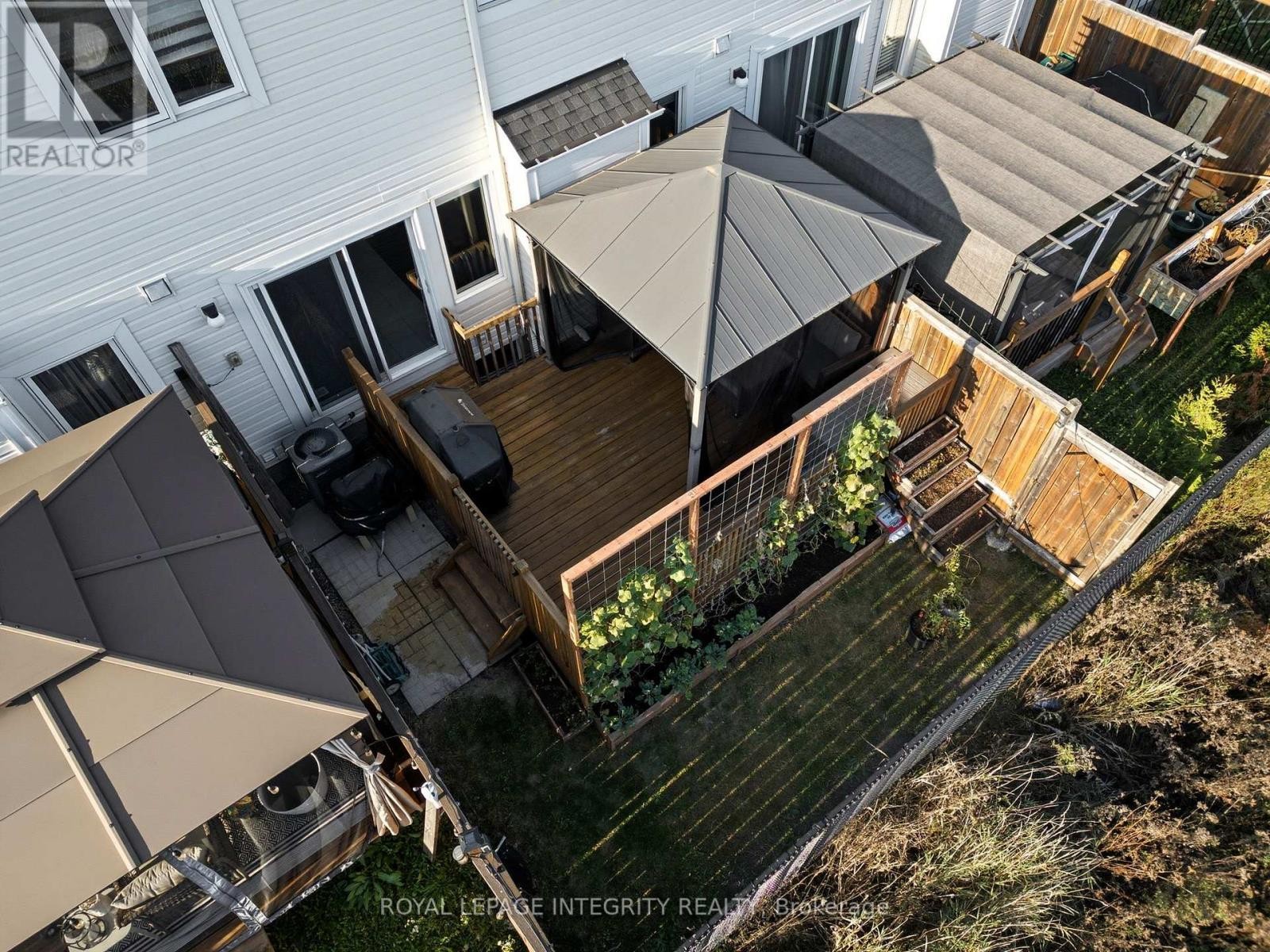 












347 WILLOW ASTER CIRCLE

,
Ottawa,




Ontario
K4A1C6

