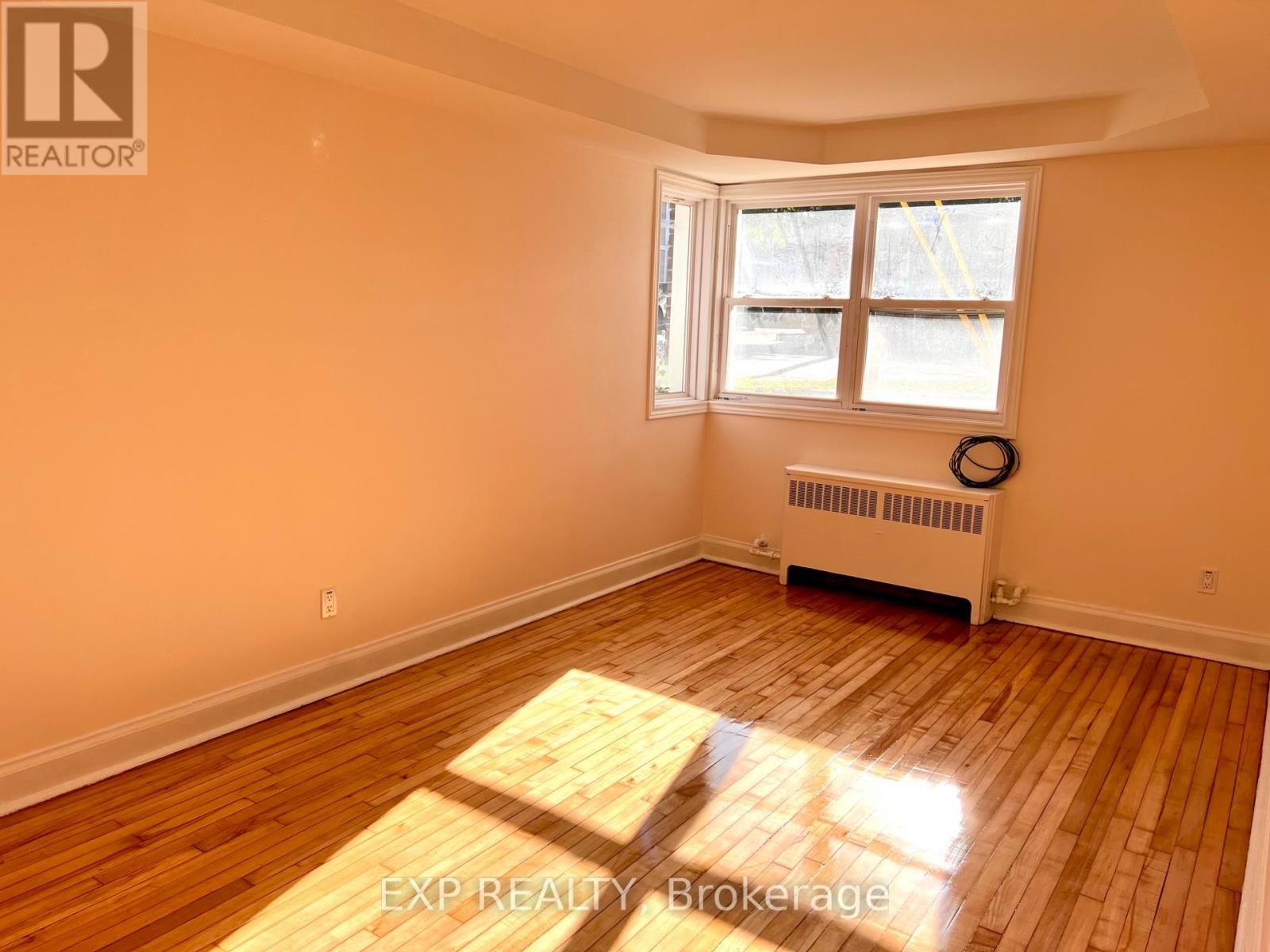 












2 - 75 HOLLAND AVENUE

,
Ottawa,




Ontario
K1Y0X9

