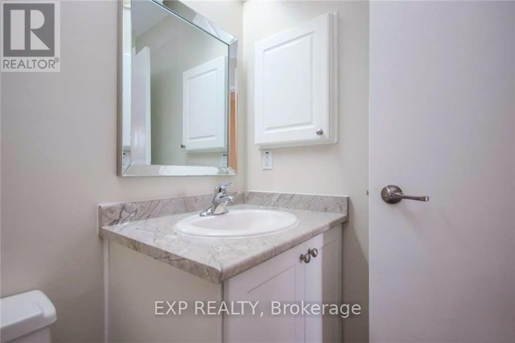 












404 - 1180 OHIO STREET

,
Ottawa,




Ontario
K1H8N5

