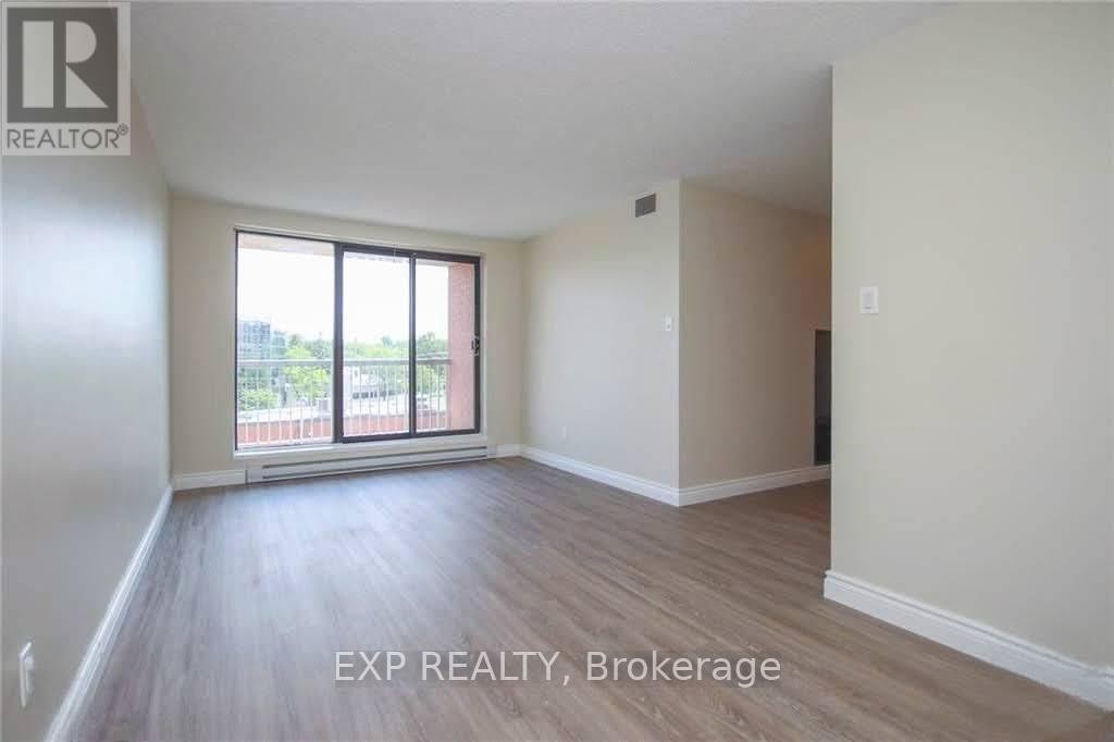 












404 - 1180 OHIO STREET

,
Ottawa,




Ontario
K1H8N5

