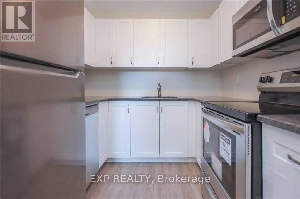 












404 - 1180 OHIO STREET

,
Ottawa,




Ontario
K1H8N5

