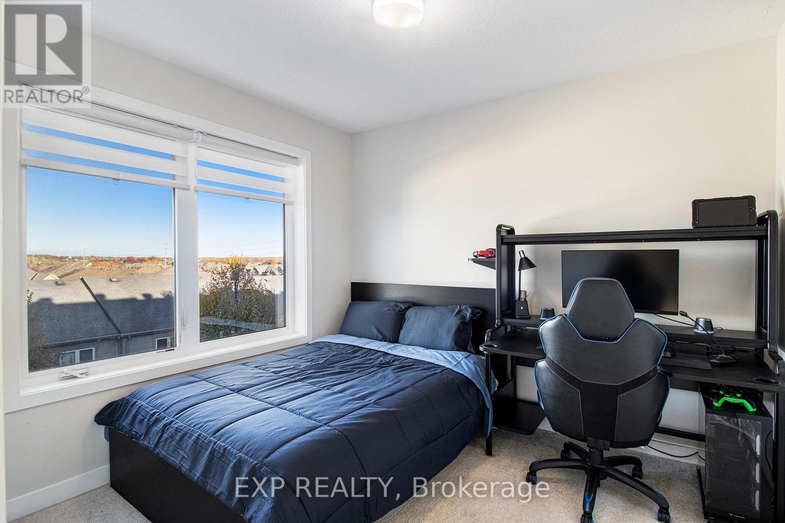 












754 KINSTEAD PRIVATE

,
Ottawa,




Ontario
K2S3B3

