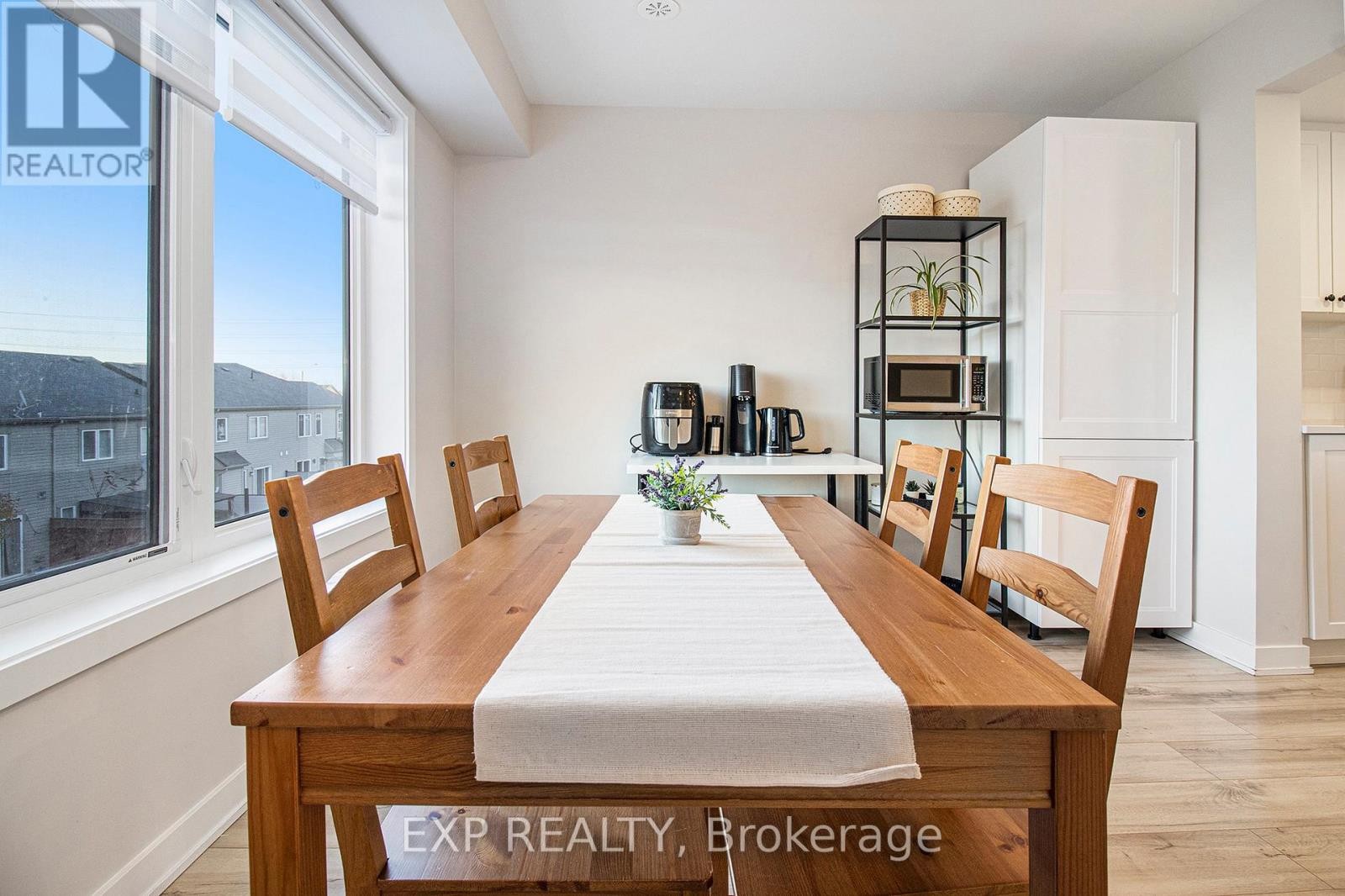 












754 KINSTEAD PRIVATE

,
Ottawa,




Ontario
K2S3B3

