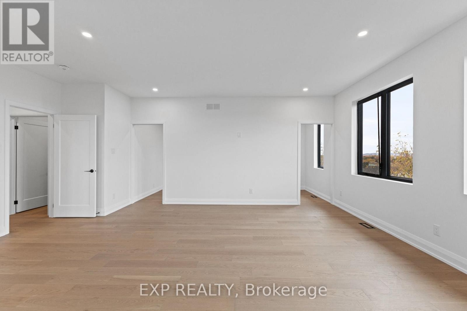 












6819 NOTRE DAME STREET

,
Ottawa,




Ontario
K1C1H4

