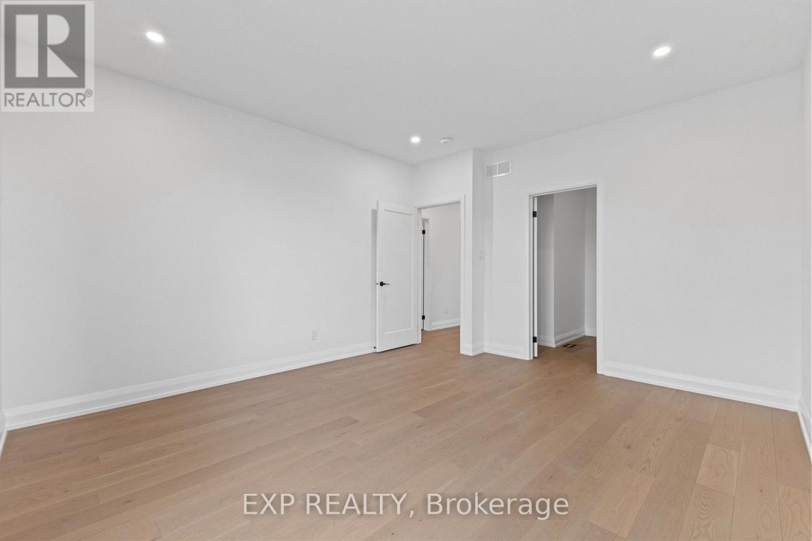 












6819 NOTRE DAME STREET

,
Ottawa,




Ontario
K1C1H4

