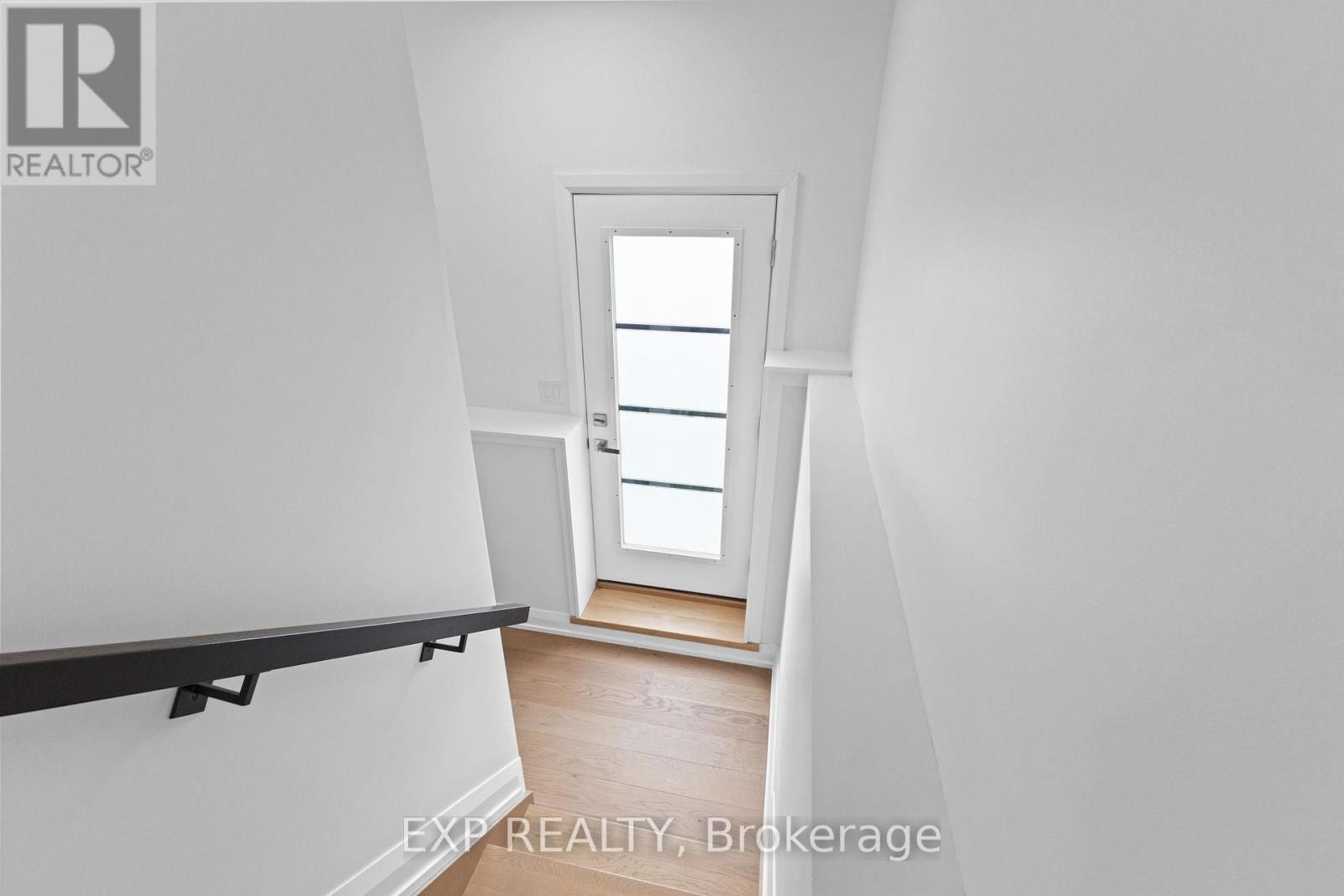 












6819 NOTRE DAME STREET

,
Ottawa,




Ontario
K1C1H4

