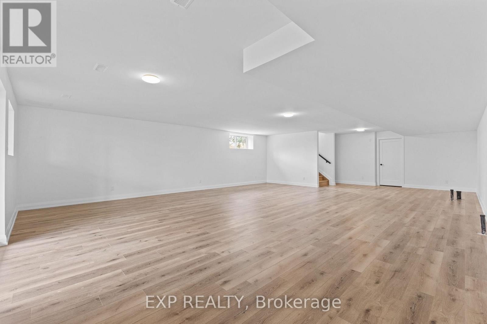 












6819 NOTRE DAME STREET

,
Ottawa,




Ontario
K1C1H4

