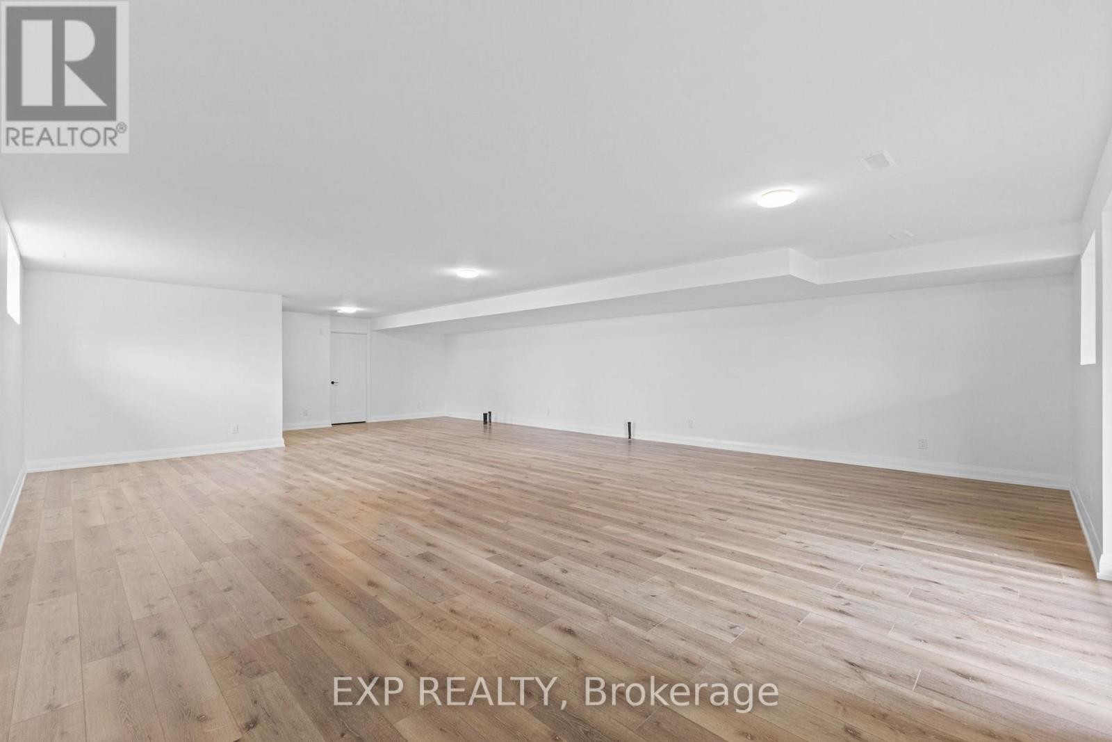 












6819 NOTRE DAME STREET

,
Ottawa,




Ontario
K1C1H4

