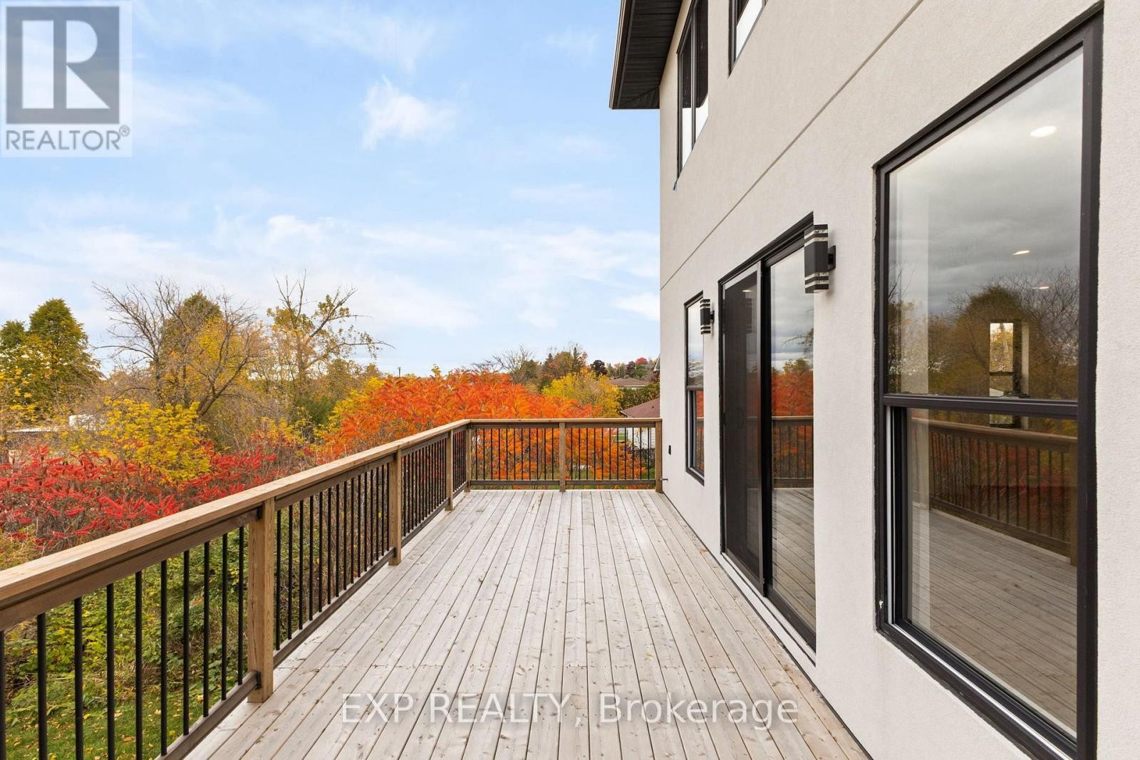 












6819 NOTRE DAME STREET

,
Ottawa,




Ontario
K1C1H4

