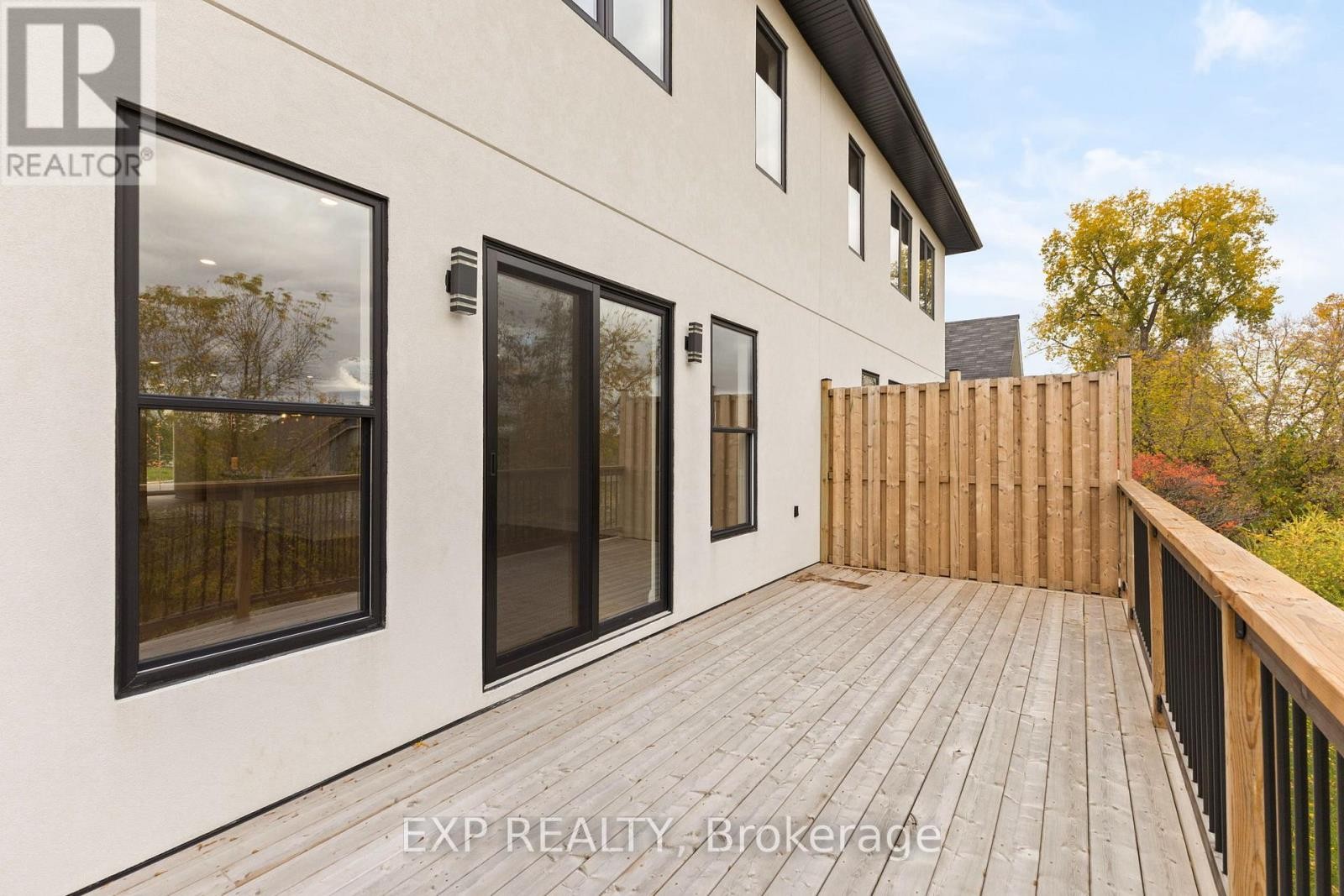 












6819 NOTRE DAME STREET

,
Ottawa,




Ontario
K1C1H4

