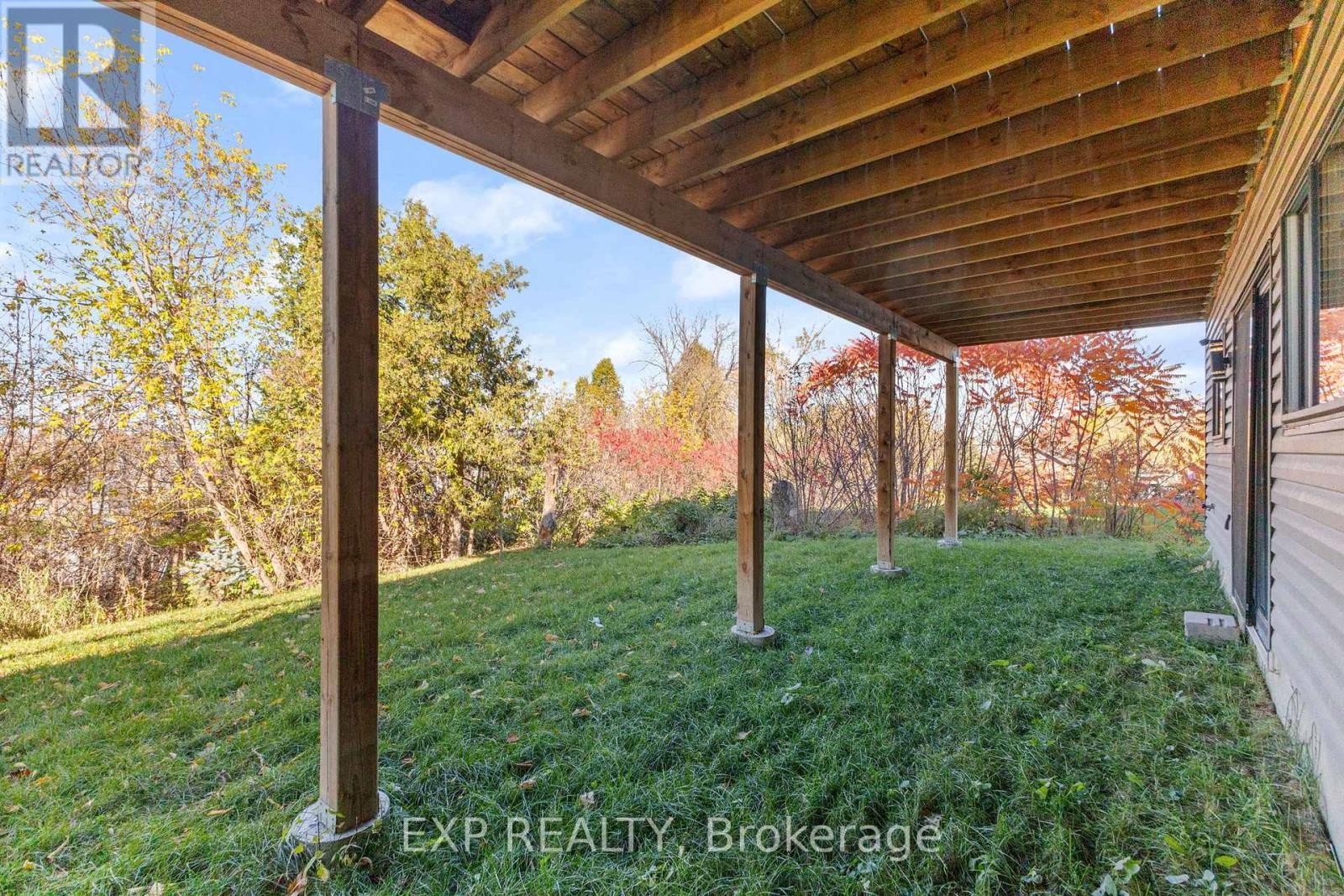 












6819 NOTRE DAME STREET

,
Ottawa,




Ontario
K1C1H4

