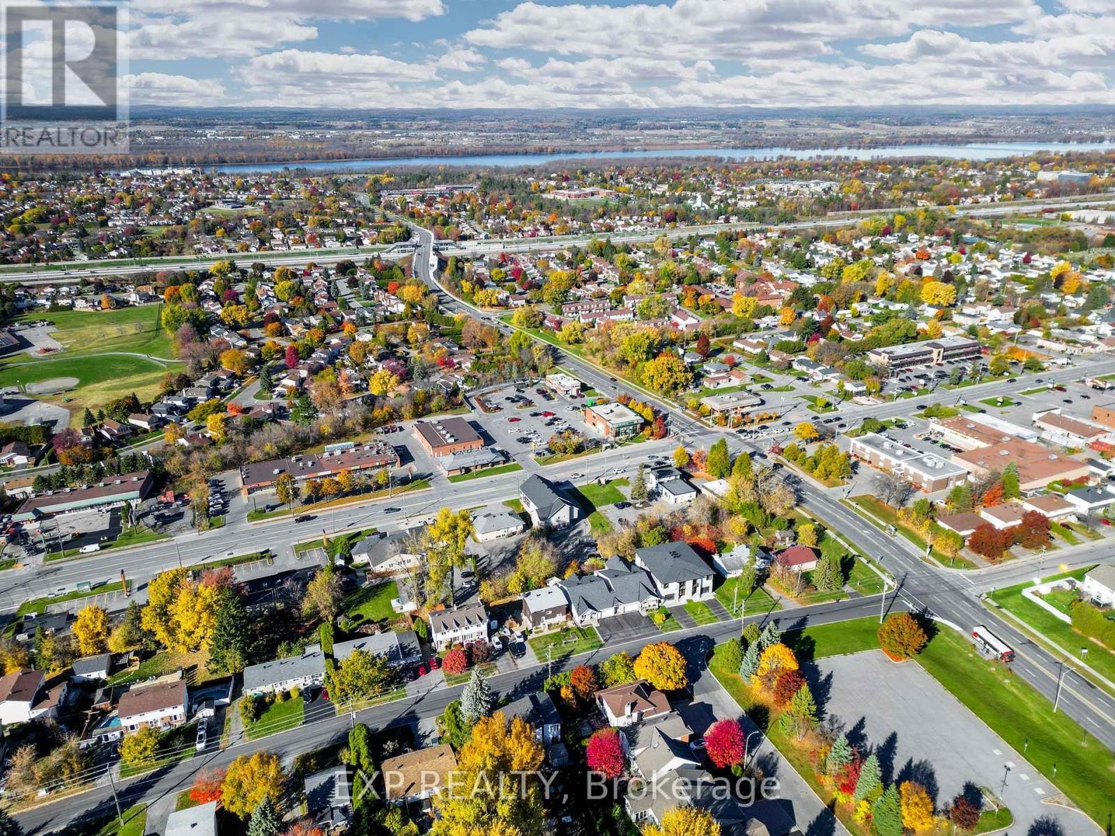 












6819 NOTRE DAME STREET

,
Ottawa,




Ontario
K1C1H4

