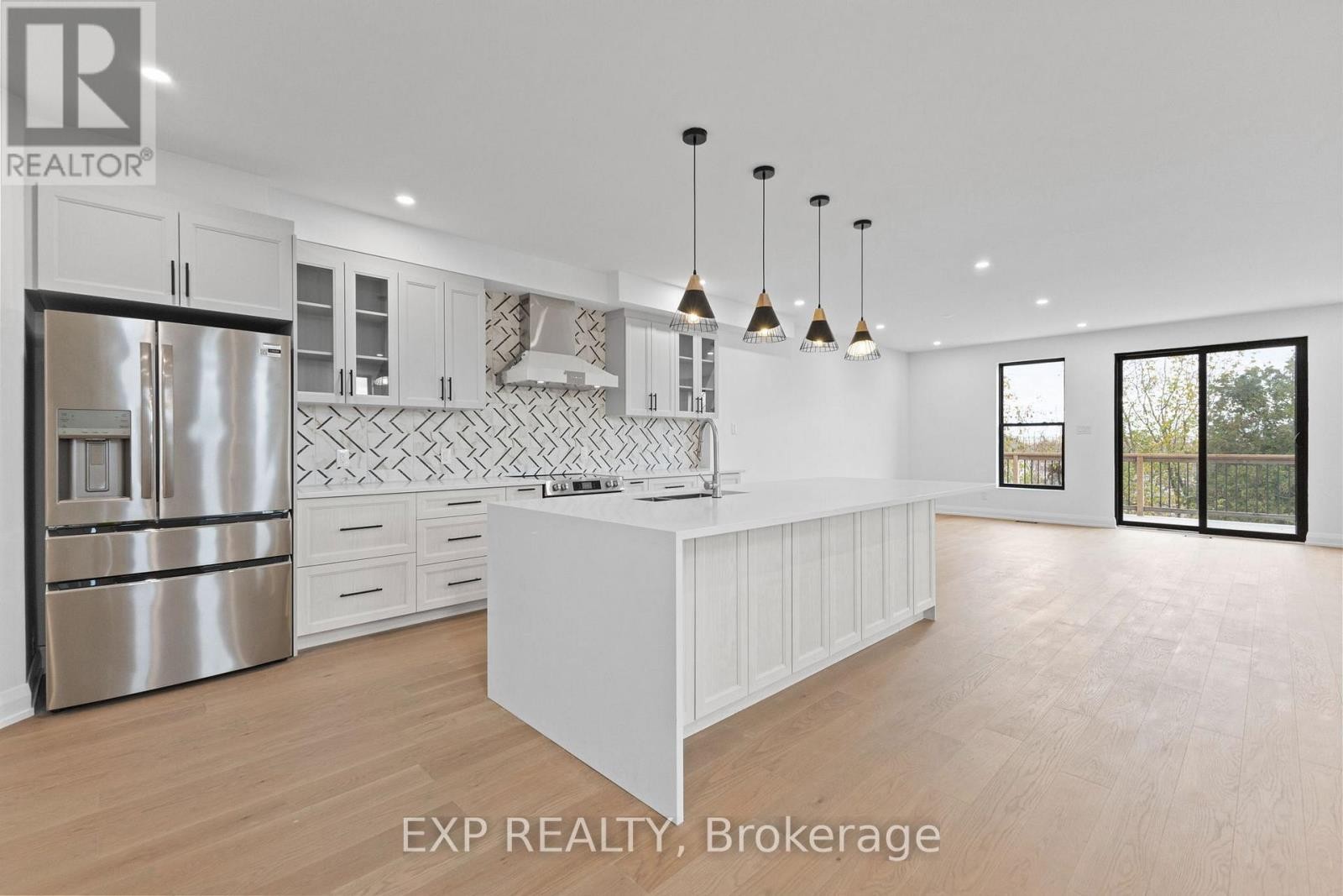 












6819 NOTRE DAME STREET

,
Ottawa,




Ontario
K1C1H4

