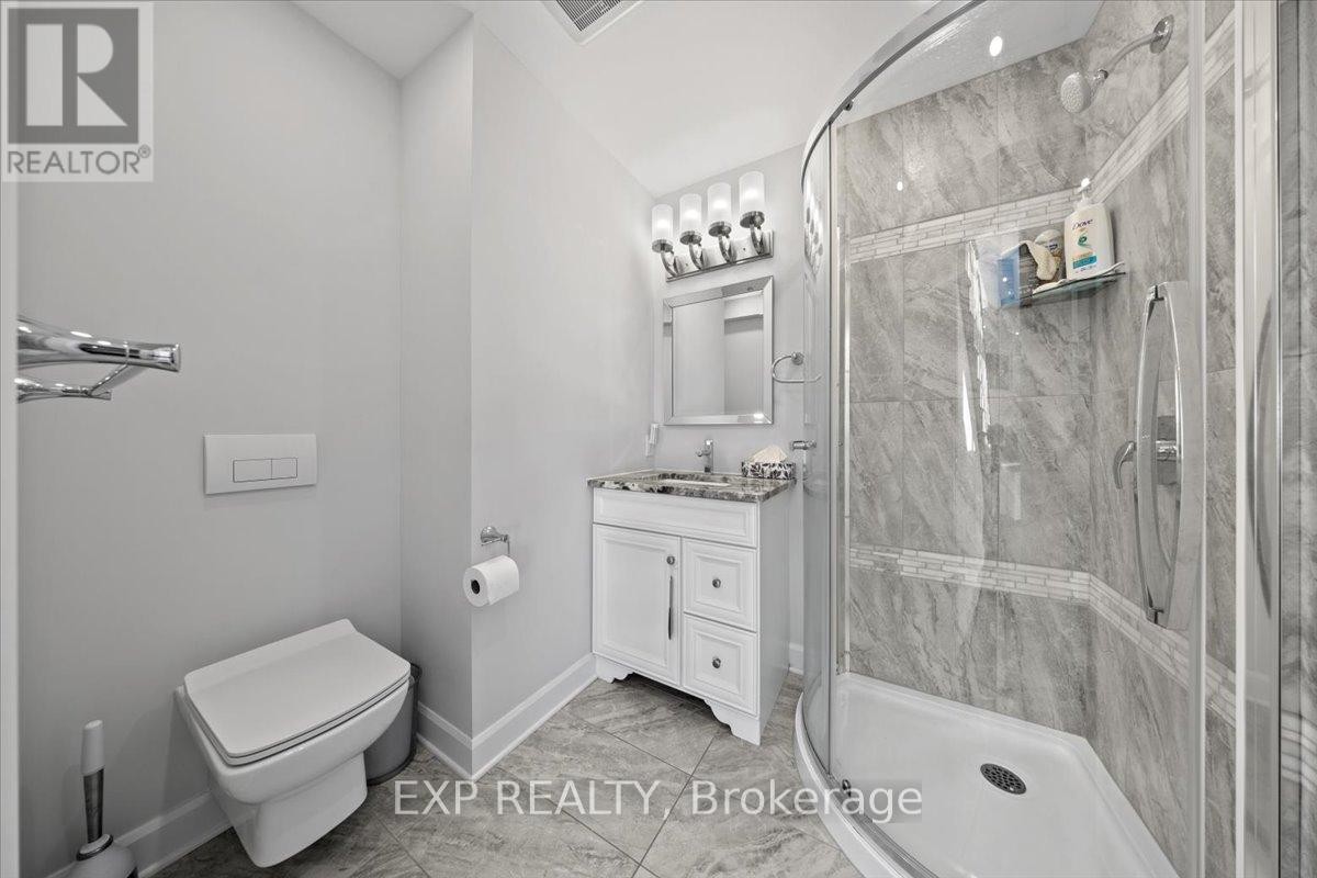 












18 IVYLEA STREET

,
Ottawa,




Ontario
K2G4X5

