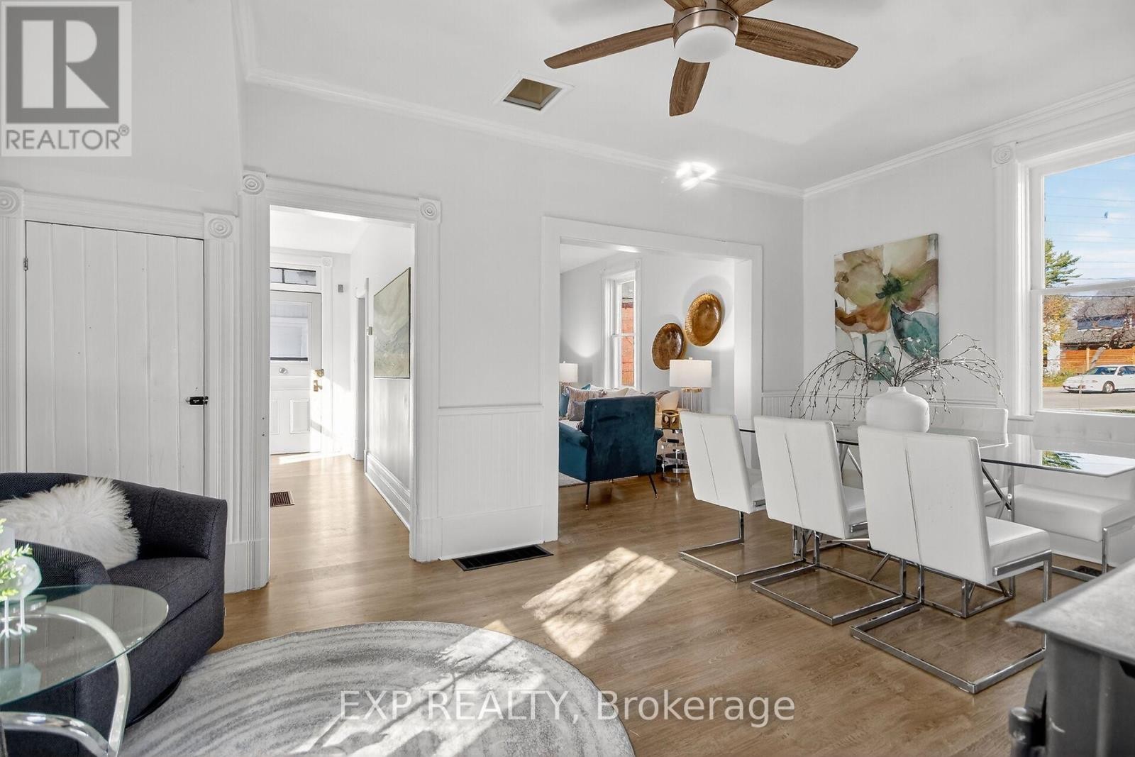 












95 MAIN STREET E

,
Mississippi Mills,




Ontario
K0A1A0

