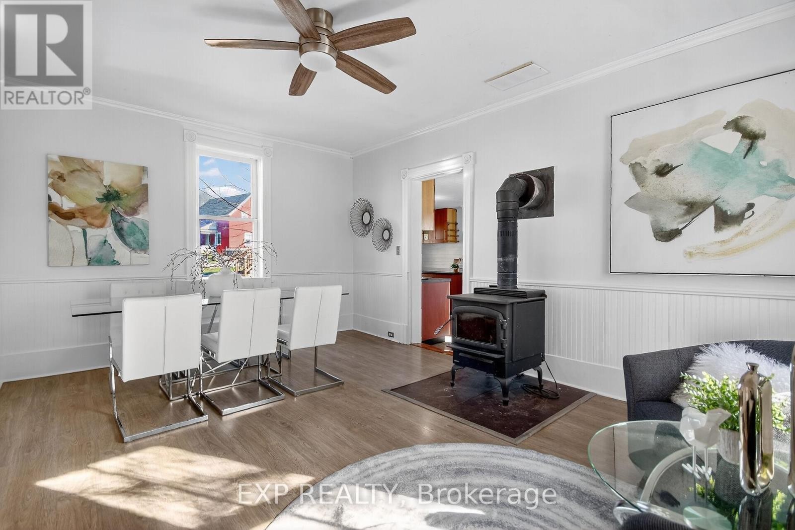 












95 MAIN STREET E

,
Mississippi Mills,




Ontario
K0A1A0

