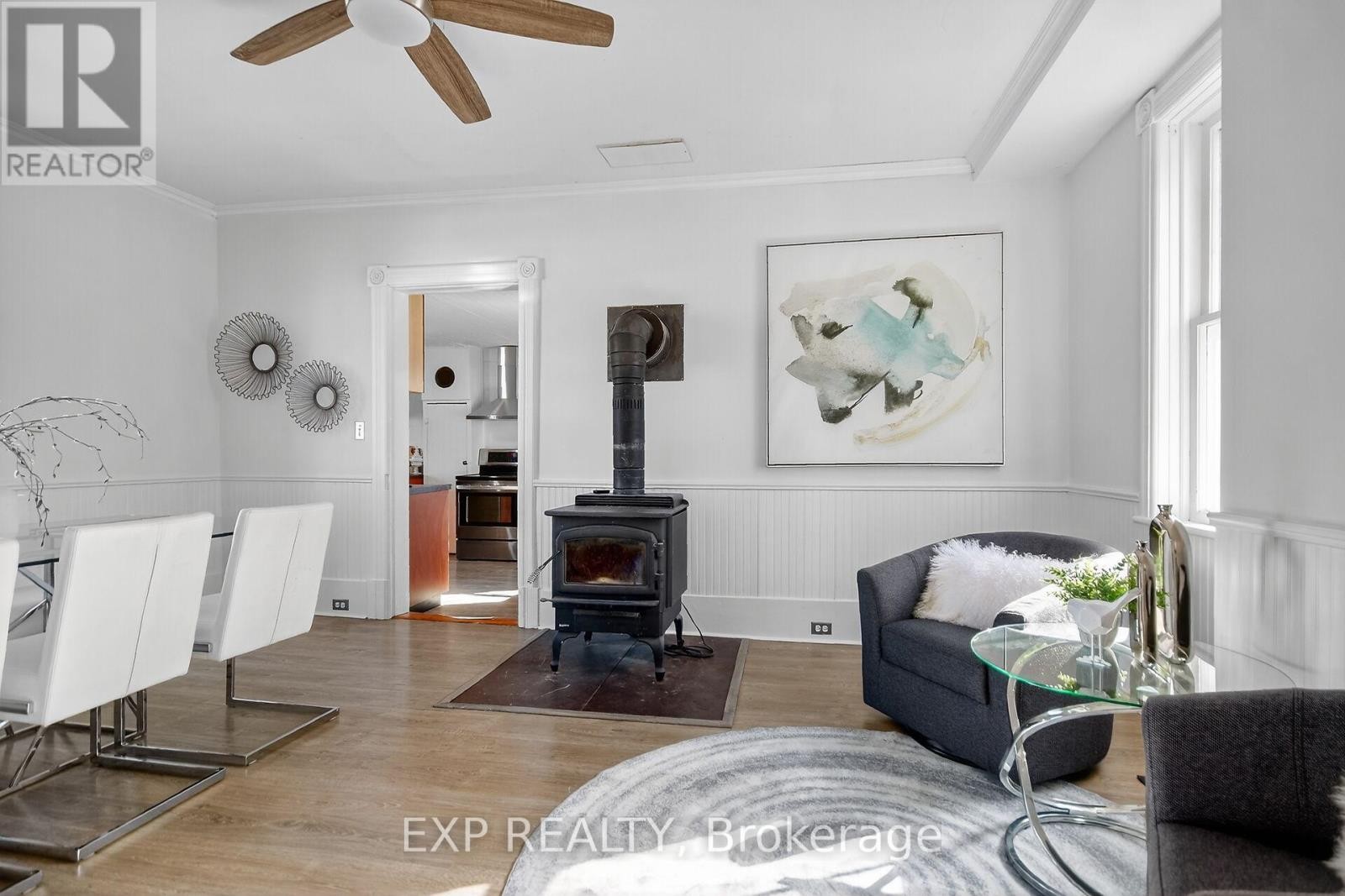 












95 MAIN STREET E

,
Mississippi Mills,




Ontario
K0A1A0

