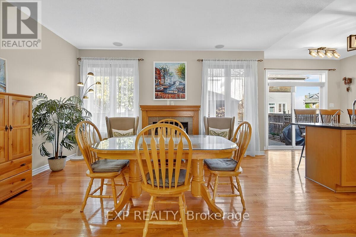 












202 MISTRAL WAY

,
Ottawa,




Ontario
K2S0G6

