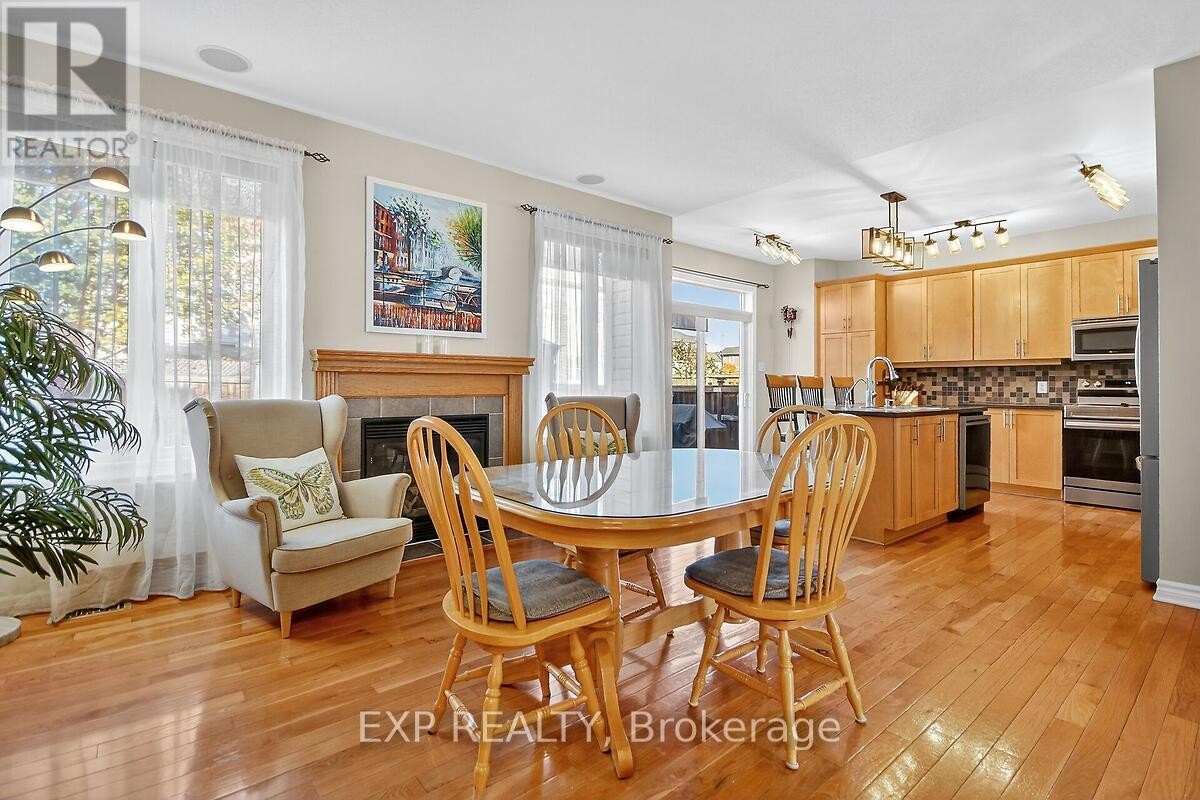 












202 MISTRAL WAY

,
Ottawa,




Ontario
K2S0G6

