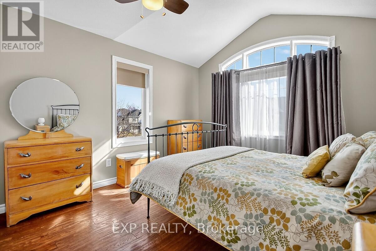 












202 MISTRAL WAY

,
Ottawa,




Ontario
K2S0G6

