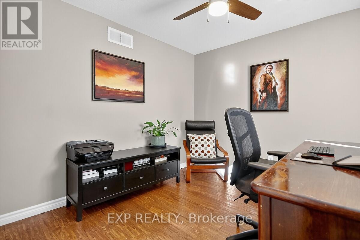 












202 MISTRAL WAY

,
Ottawa,




Ontario
K2S0G6

