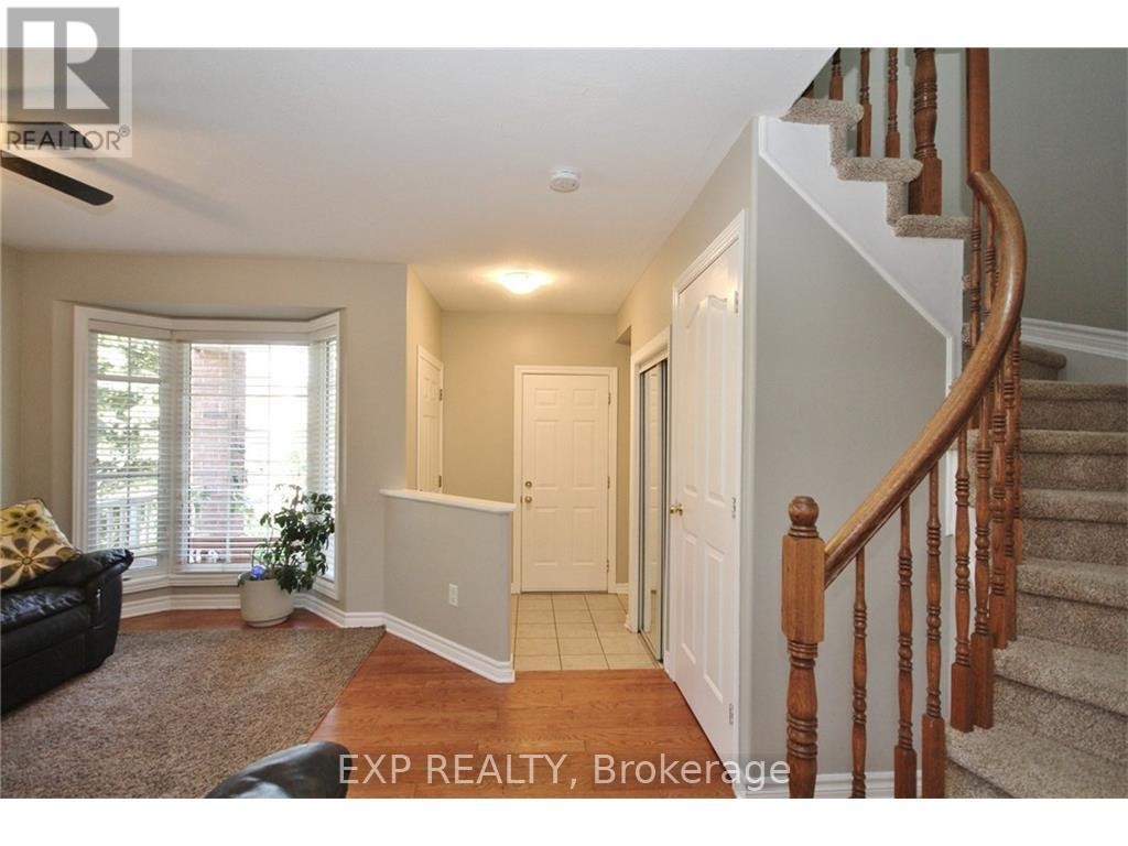 












24 WALLSEND AVENUE

,
Ottawa,




Ontario
K2K3K7

