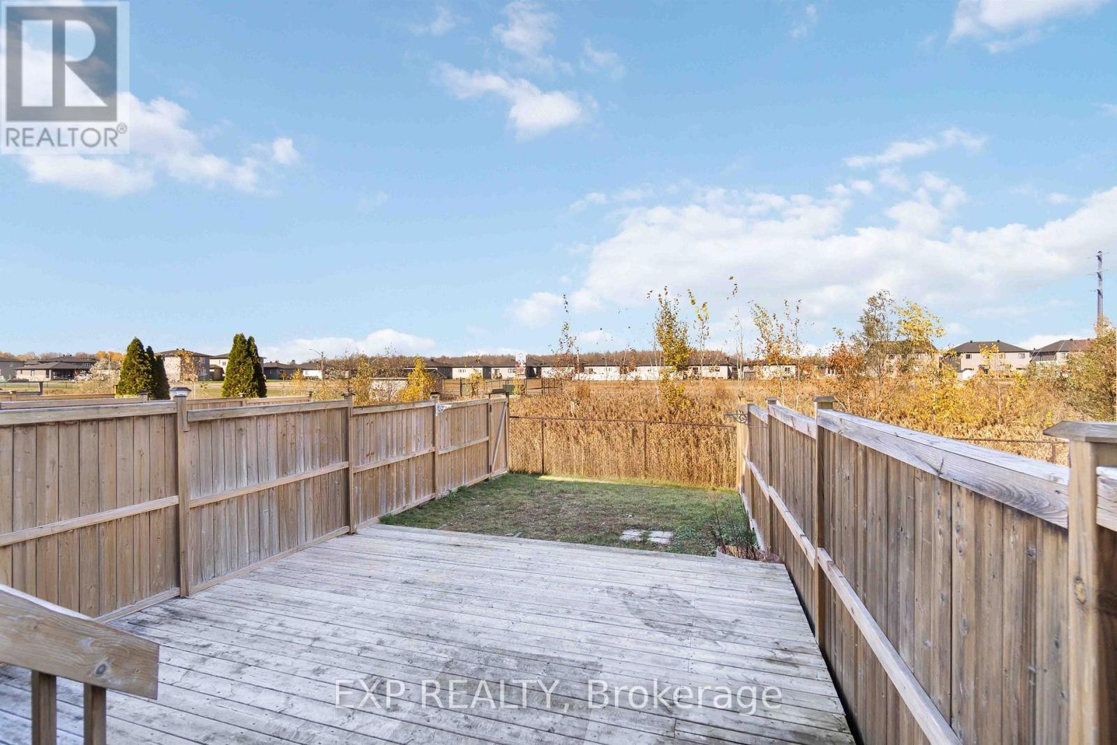 












102 ASSELIN STREET S

,
The Nation,




Ontario
K0A2M0

