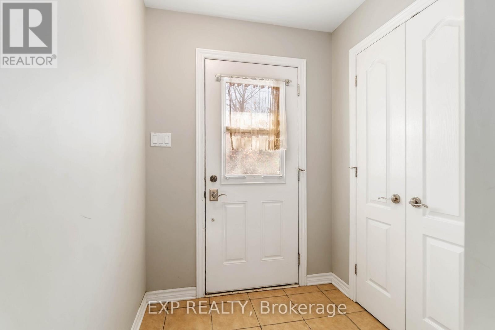 












102 ASSELIN STREET S

,
The Nation,




Ontario
K0A2M0

