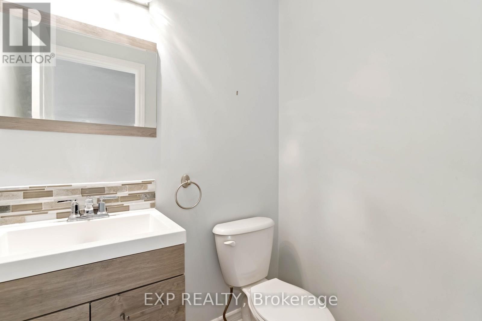 












102 ASSELIN STREET S

,
The Nation,




Ontario
K0A2M0

