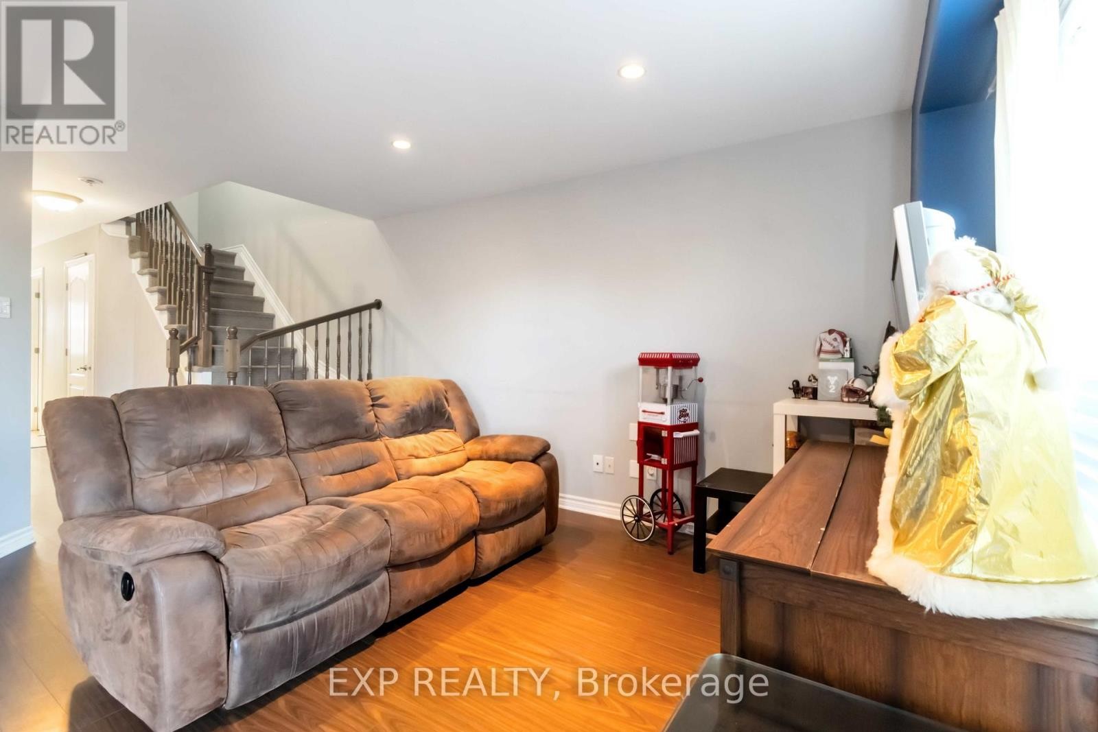 












102 ASSELIN STREET S

,
The Nation,




Ontario
K0A2M0

