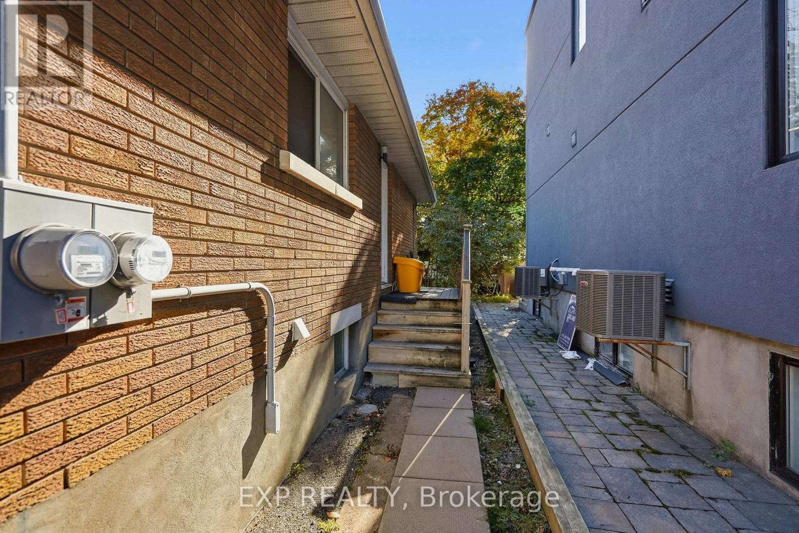 












1554 BASELINE ROAD

,
Ottawa,




Ontario
K2C0B3

