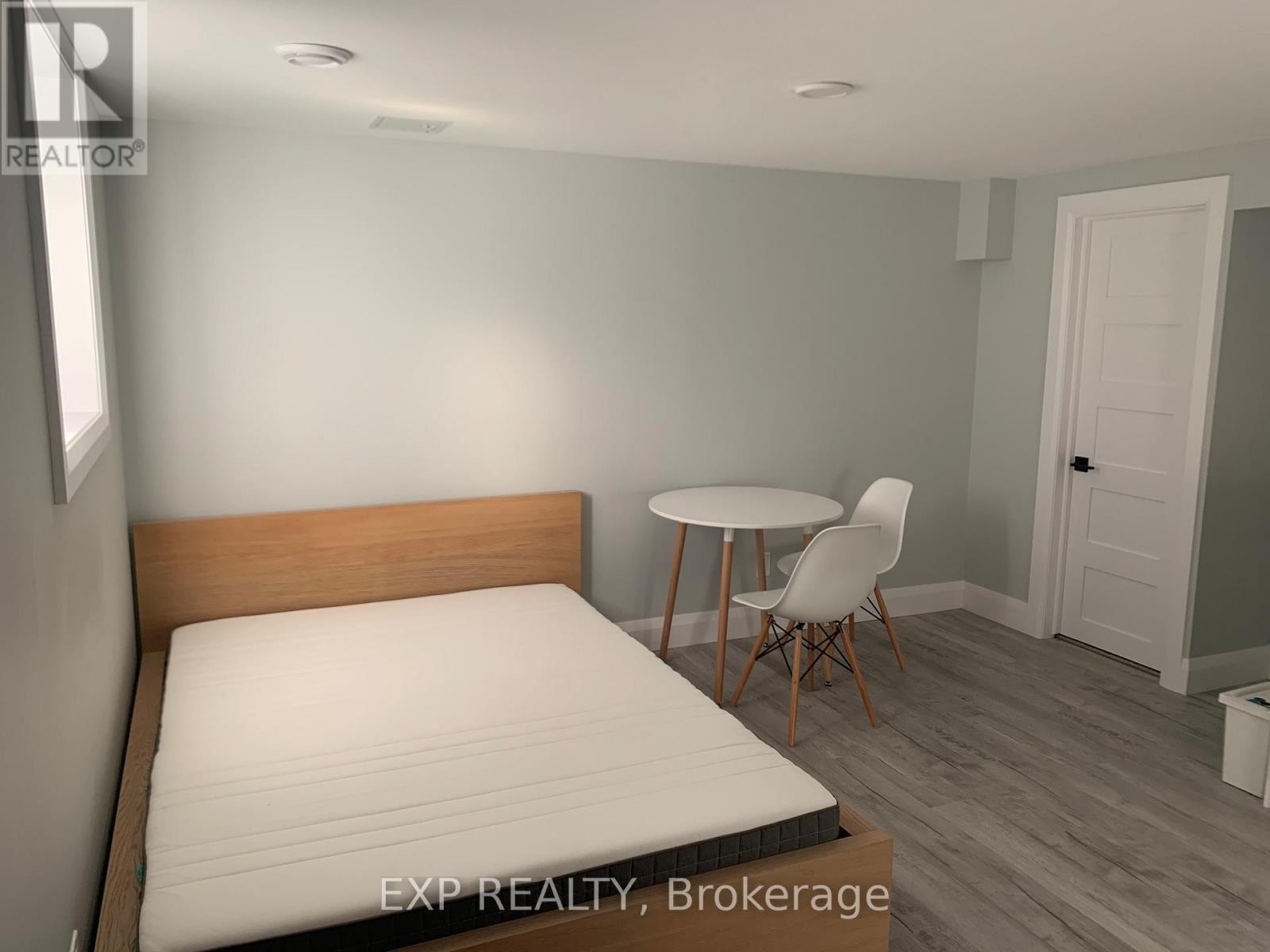 












1554 BASELINE ROAD

,
Ottawa,




Ontario
K2C0B3

