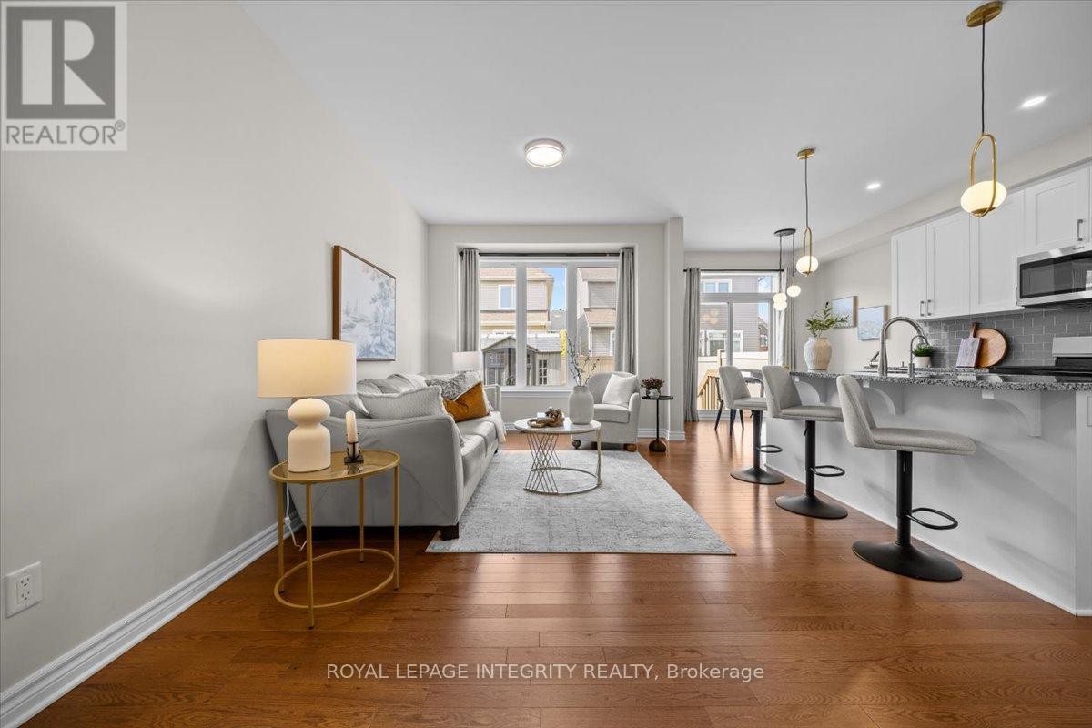 












825 INDICA STREET

,
Ottawa,




Ontario
K2S2J8

