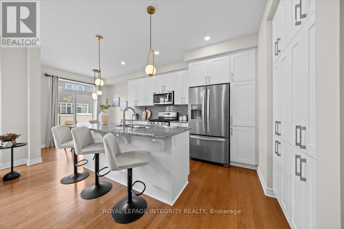 












825 INDICA STREET

,
Ottawa,




Ontario
K2S2J8

