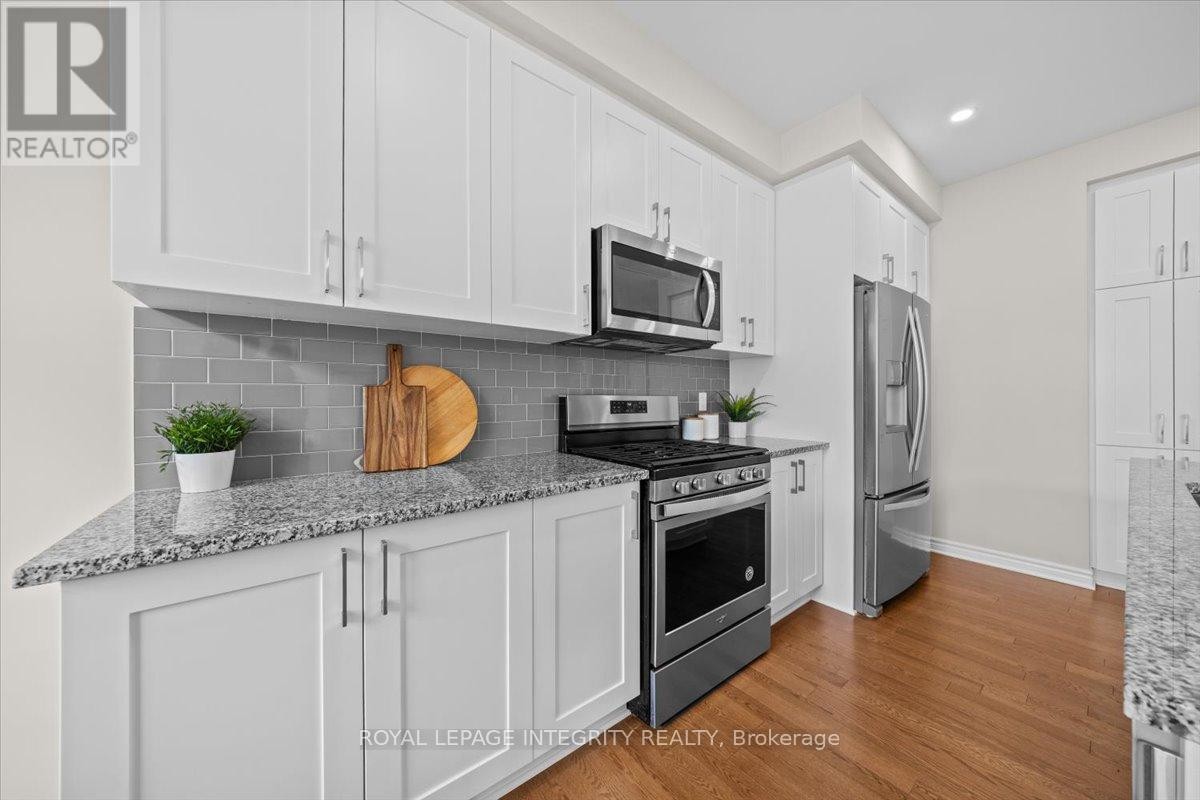 












825 INDICA STREET

,
Ottawa,




Ontario
K2S2J8

