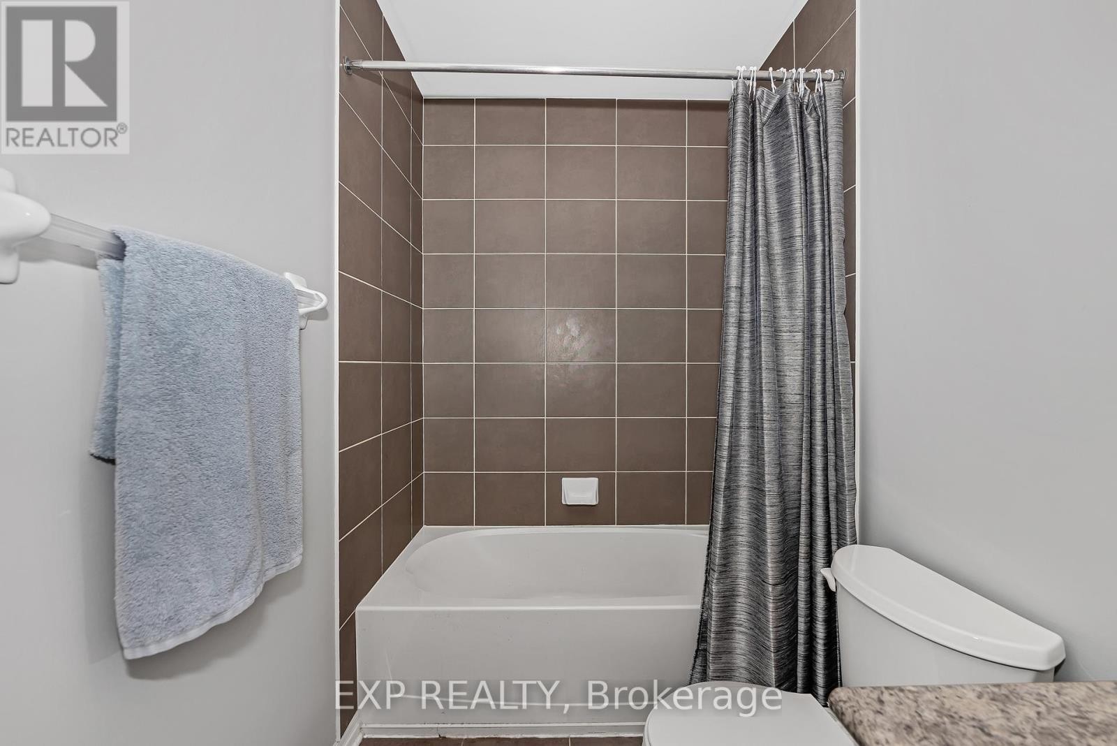 












503 KNOTRIDGE STREET N

,
Ottawa,




Ontario
K1W0A8

