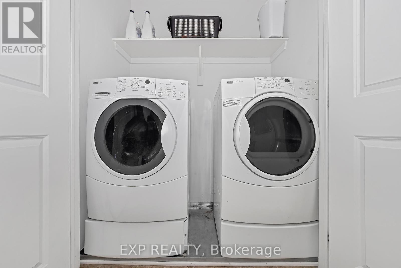 












503 KNOTRIDGE STREET N

,
Ottawa,




Ontario
K1W0A8

