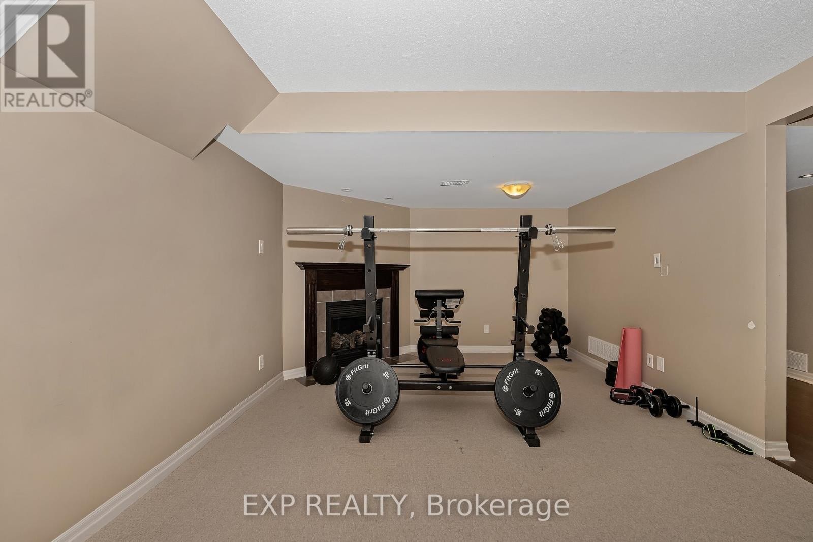 












503 KNOTRIDGE STREET N

,
Ottawa,




Ontario
K1W0A8

