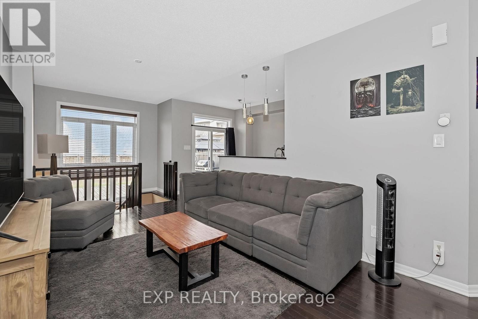 












503 KNOTRIDGE STREET N

,
Ottawa,




Ontario
K1W0A8

