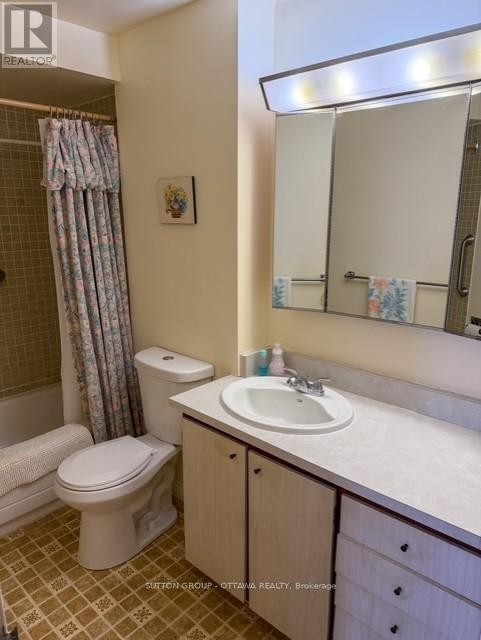 












603 - 1599 LASSITER TERRACE

,
Ottawa,




Ontario
K1J8R6

