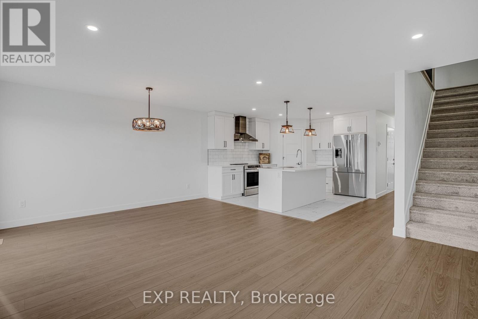 












112 LORIE STREET

,
The Nation,




Ontario
K0A2M0

