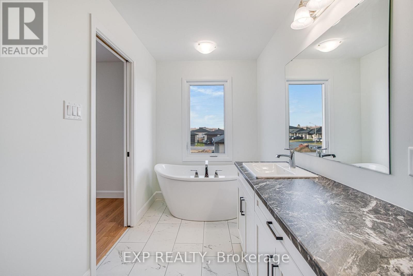 












110 LORIE STREET

,
The Nation,




Ontario
K0A2M0

