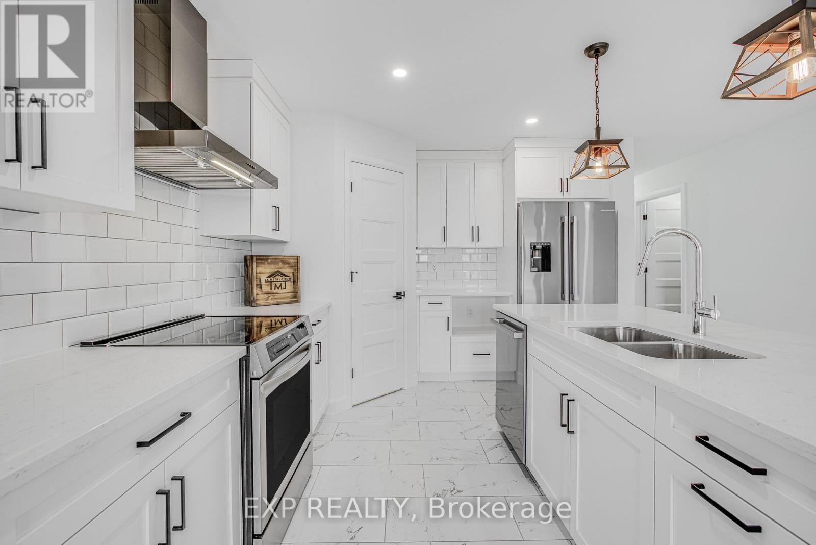 












110 LORIE STREET

,
The Nation,




Ontario
K0A2M0

