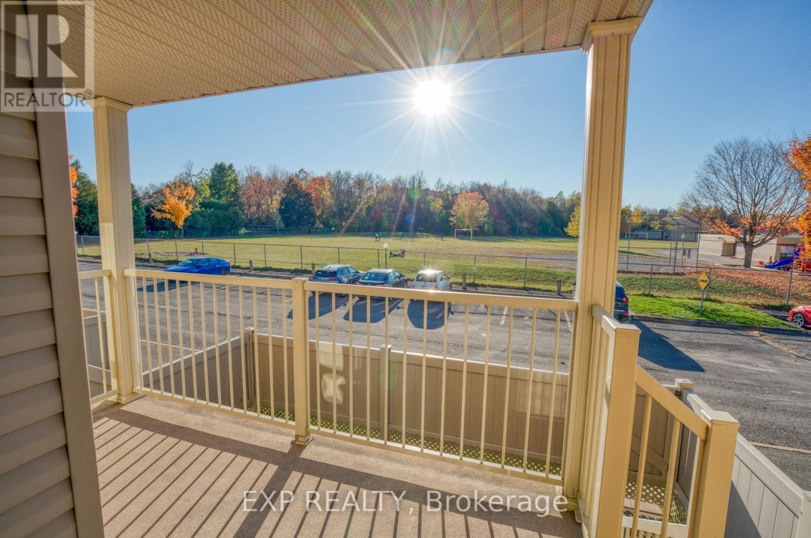 












1 - 16 SWEETBRIAR CIRCLE

,
Ottawa,




Ontario
K2J2K4

