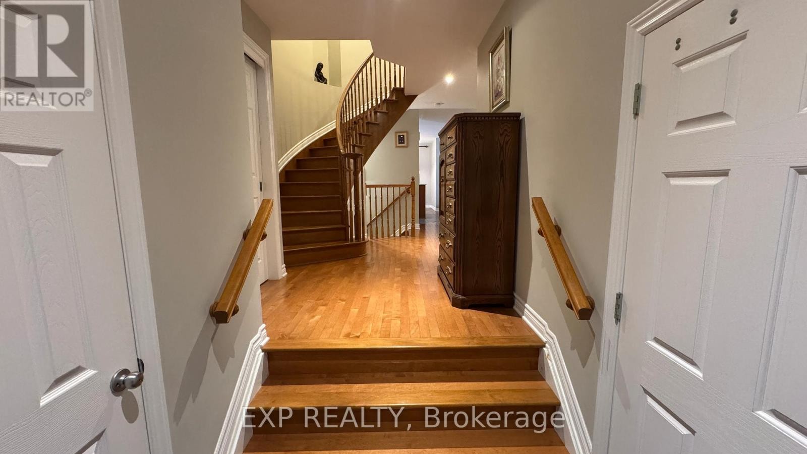 












356 TOURMALINE CRESCENT

,
Ottawa,




Ontario
K2J5X4

