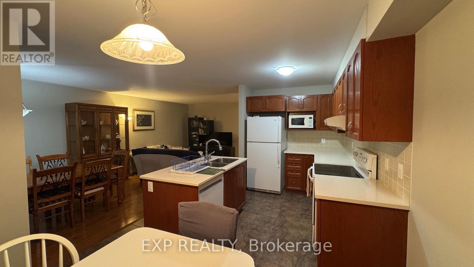 












356 TOURMALINE CRESCENT

,
Ottawa,




Ontario
K2J5X4

