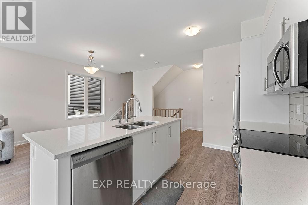 












310 RAHEEN COURT

,
Ottawa,




Ontario
K2J7C1

