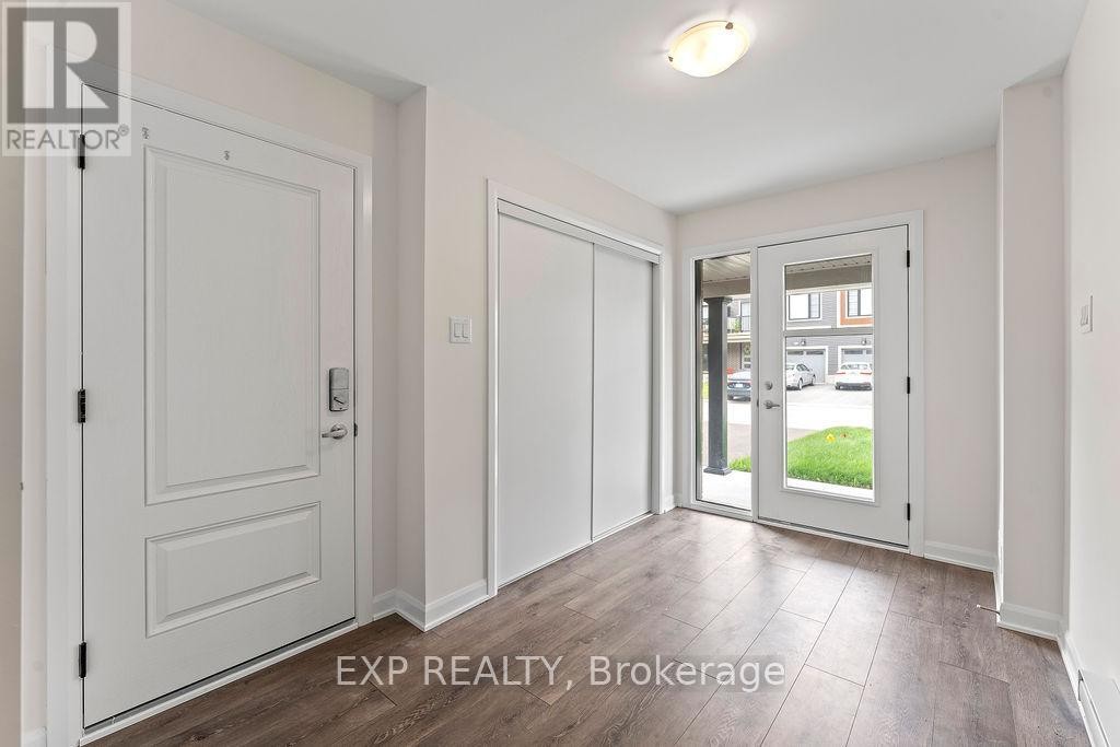 












310 RAHEEN COURT

,
Ottawa,




Ontario
K2J7C1

